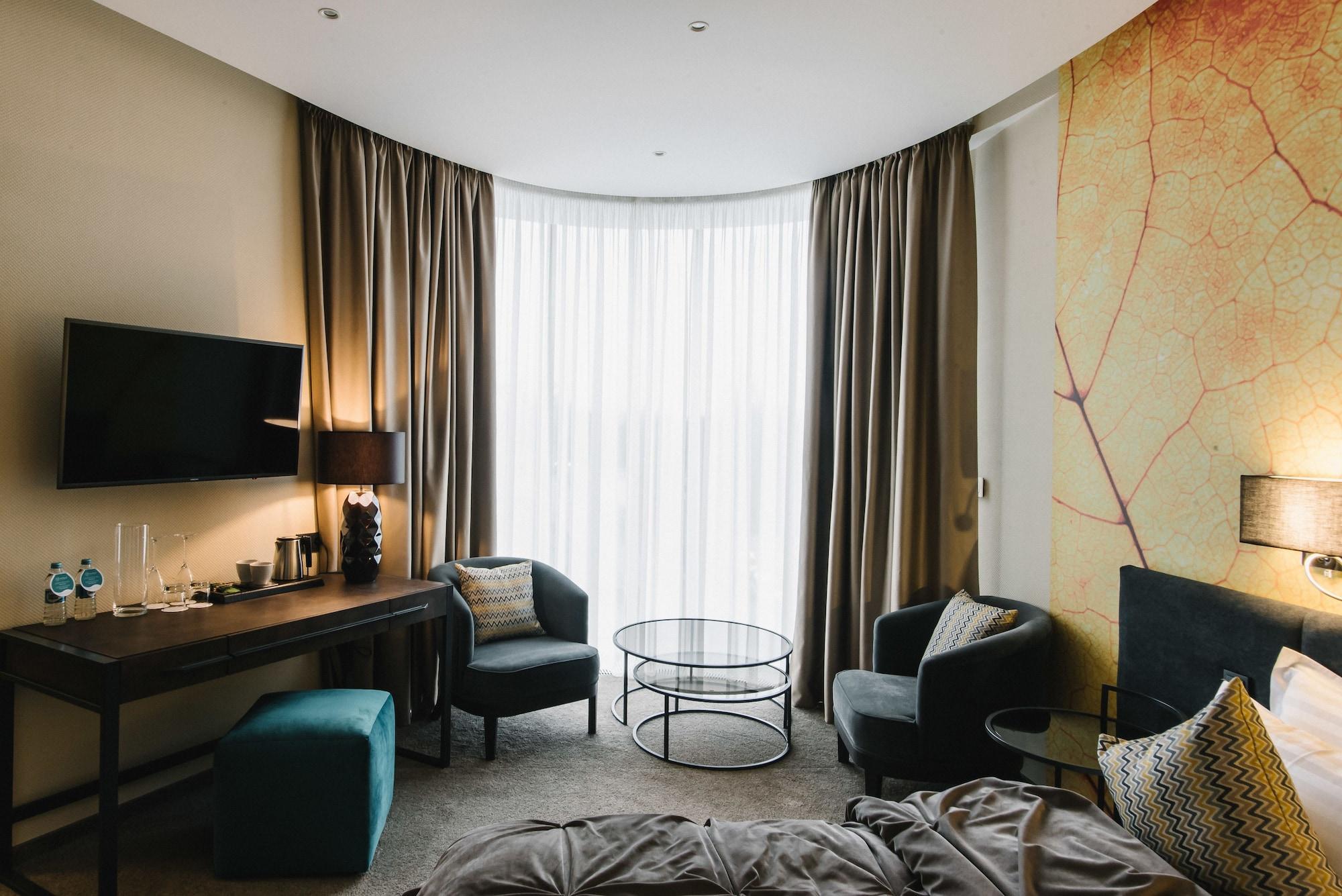 Noble Boutique Hotel Luck Kültér fotó