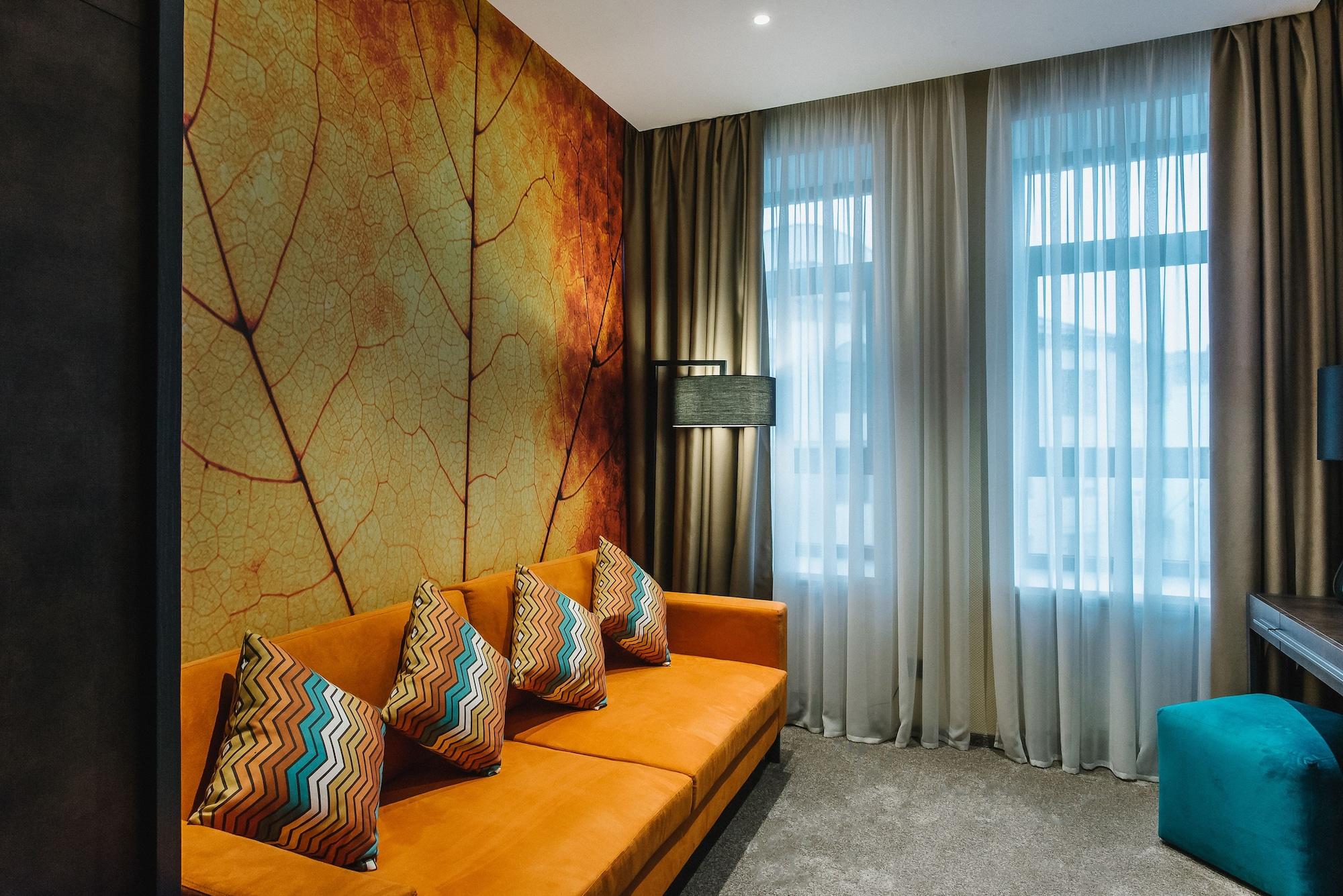 Noble Boutique Hotel Luck Kültér fotó