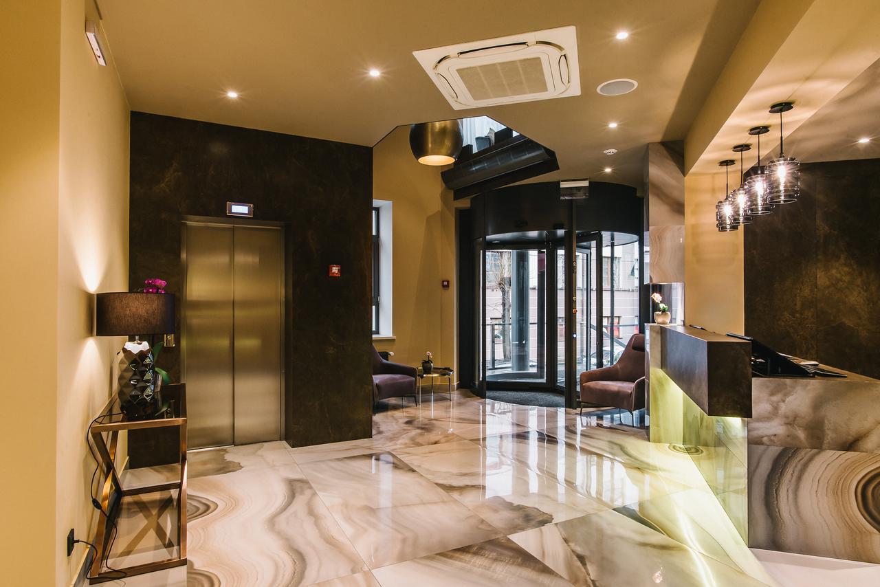 Noble Boutique Hotel Luck Kültér fotó